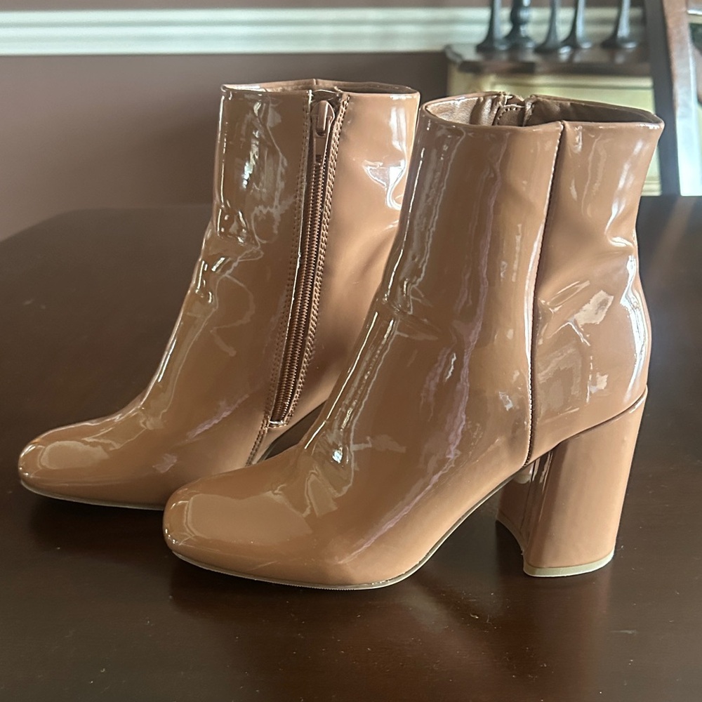 Madden girl camel Tan Ankle Boots